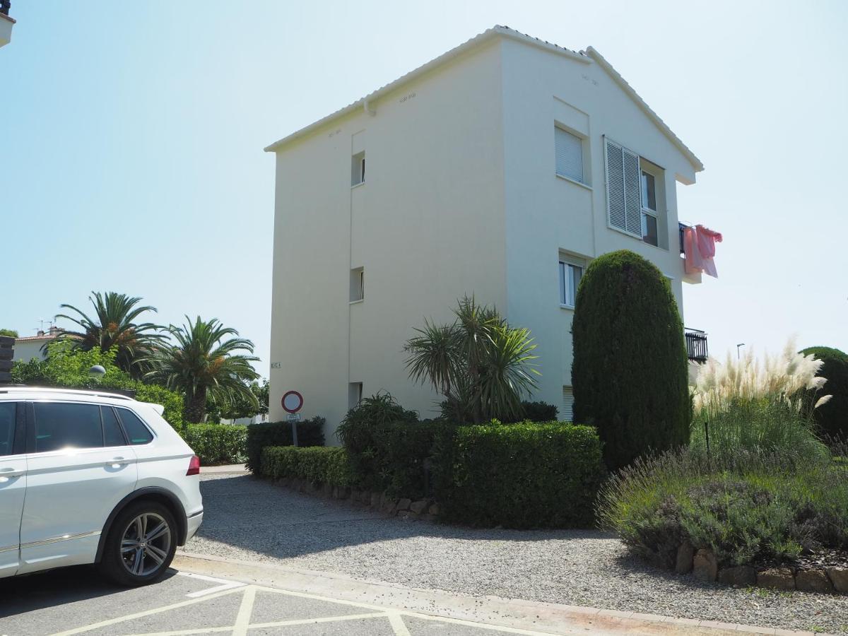 Apartament Amb Piscina I Aparcament - Baixos Amb Jardinet Калея де Парафругел Екстериор снимка