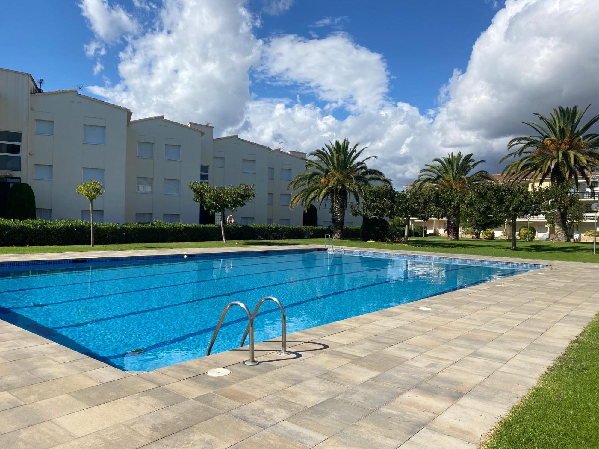 Apartament Amb Piscina I Aparcament - Baixos Amb Jardinet Калея де Парафругел Екстериор снимка