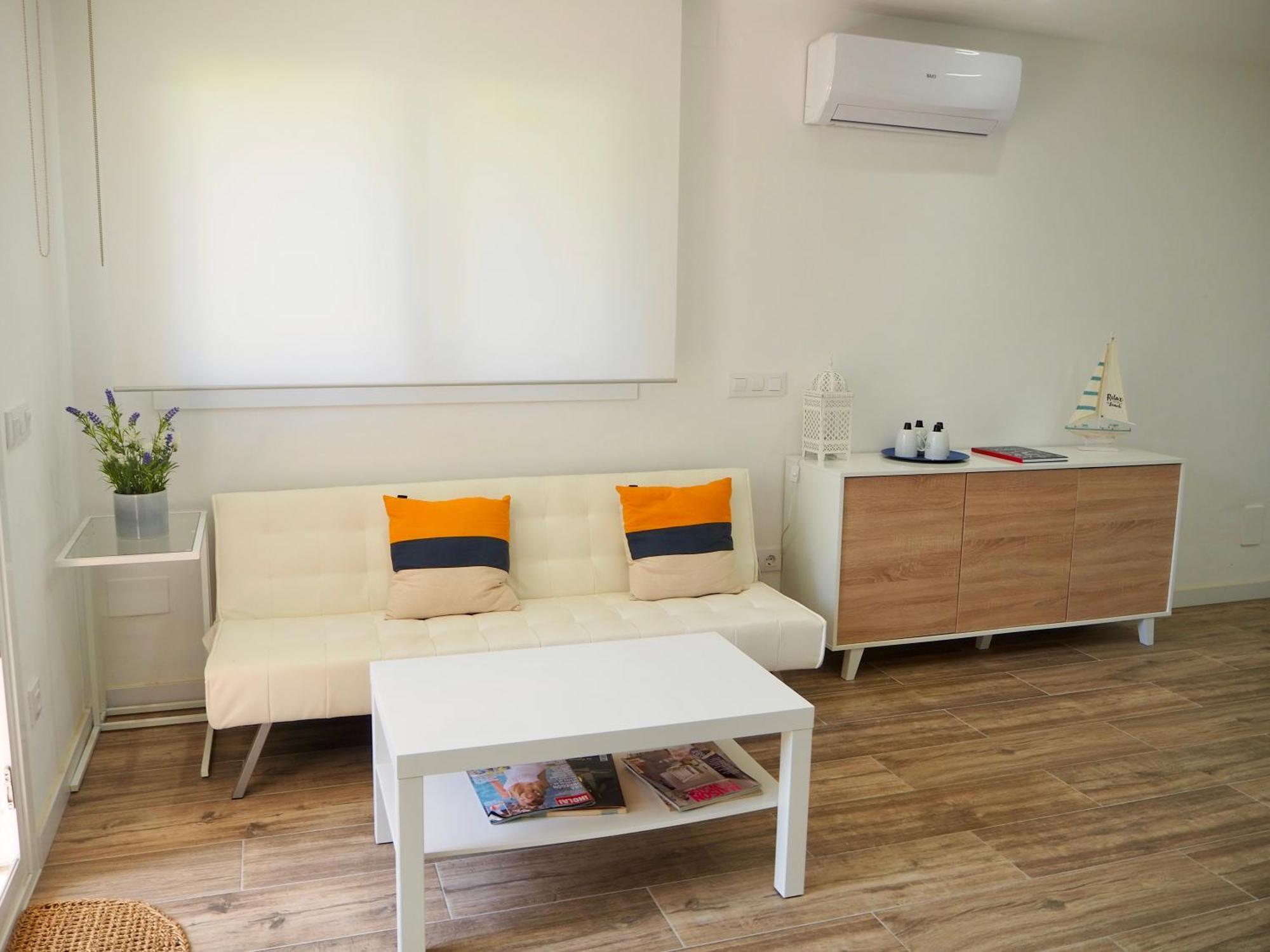 Apartament Amb Piscina I Aparcament - Baixos Amb Jardinet Калея де Парафругел Екстериор снимка